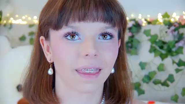 ElisabethDavis online show from April 2026 03:04:01 PM