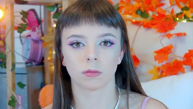 Snapshot of ElisabethDavis chatting on October 2025 03:11:02 PM ElisabethDavis online show from October 2025 03:11:02 PM