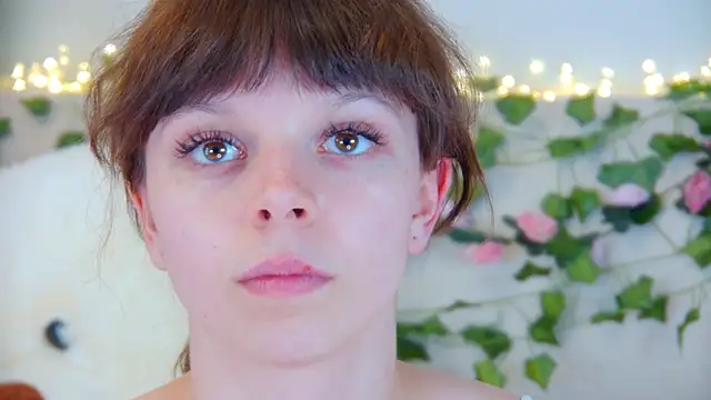 ElisabethDavis online show from April 2026 07:58:02 PM