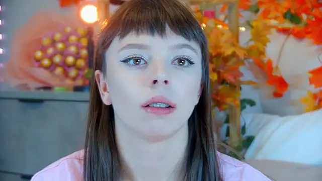 Snapshot of ElisabethDavis chatting on October 2025 03:13:02 PM ElisabethDavis online show from October 2025 03:13:02 PM