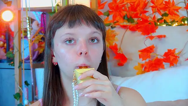 Snapshot of ElisabethDavis chatting on October 2025 04:17:02 PM ElisabethDavis online show from October 2025 04:17:02 PM