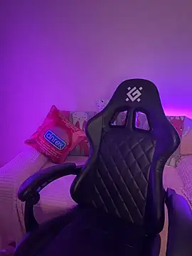 Your insomniya online show from April 2026 09:39:33 PM