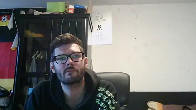 Snapshot of Die-geile-Sau chatting on May 2026 05:31:02 PM Die-geile-Sau online show from May 2026 05:31:02 PM