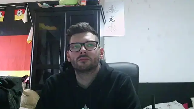 Die-geile-Sau online show from April 2026 01:05:02 PM