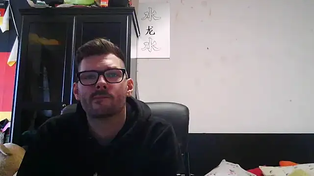 Die-geile-Sau online show from April 2026 01:35:01 PM