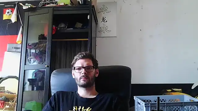 Snapshot of Die-geile-Sau chatting on July 2026 12:46:01 PM Die-geile-Sau online show from July 2026 12:46:01 PM