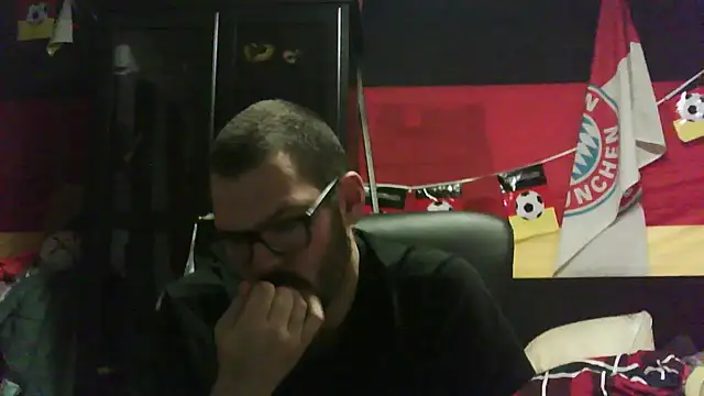 Die-geile-Sau online show from November 2025 09:40:02 PM