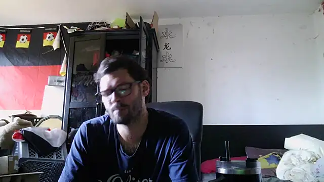 Snapshot of Die-geile-Sau chatting on July 2026 05:03:02 PM Die-geile-Sau online show from July 2026 05:03:02 PM