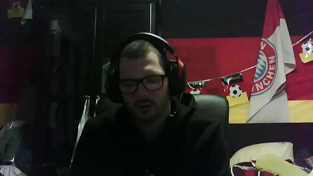 Die-geile-Sau online show from November 2025 09:51:01 PM