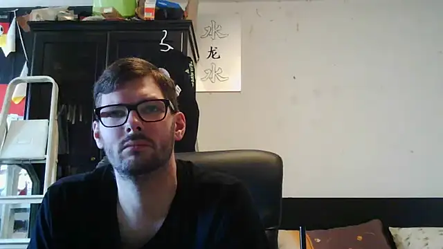 Snapshot of Die-geile-Sau chatting on May 2026 01:00:01 PM Die-geile-Sau online show from May 2026 01:00:01 PM