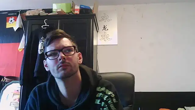 Snapshot of Die-geile-Sau chatting on May 2026 01:05:02 PM Die-geile-Sau online show from May 2026 01:05:02 PM