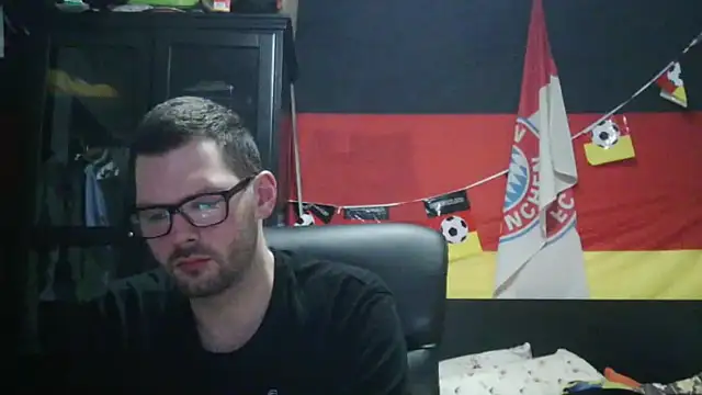 Die-geile-Sau online show from February 2026 09:36:01 PM