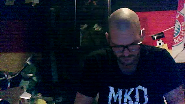 Snapshot of Die-geile-Sau chatting on September 2025 09:03:01 PM Die-geile-Sau online show from September 2025 09:03:01 PM