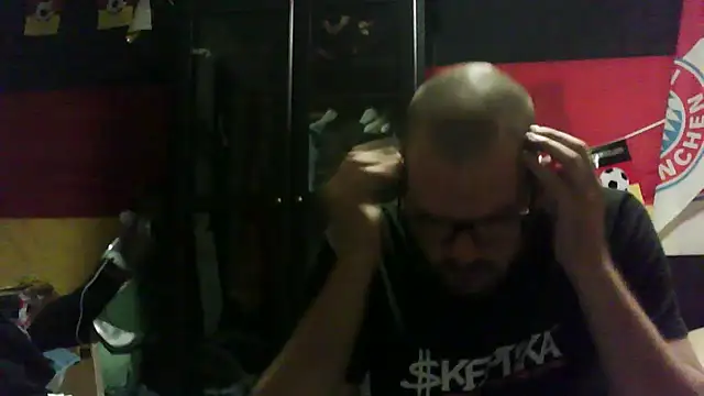 Snapshot of Die-geile-Sau chatting on September 2025 07:54:02 PM Die-geile-Sau online show from September 2025 07:54:02 PM