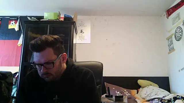 Snapshot of Die-geile-Sau chatting on April 2026 01:59:02 PM Die-geile-Sau online show from April 2026 01:59:02 PM