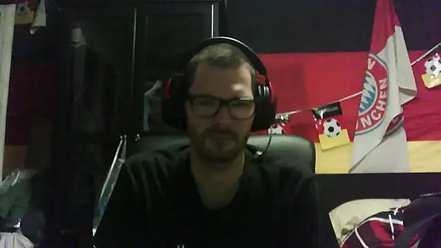 Die-geile-Sau online show from November 2025 09:41:01 PM