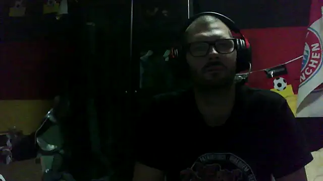 Snapshot of Die-geile-Sau chatting on September 2025 09:50:02 PM Die-geile-Sau online show from September 2025 09:50:02 PM