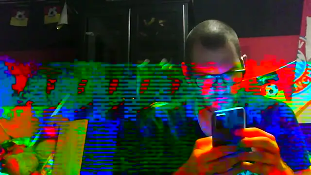 Snapshot of Die-geile-Sau chatting on October 2025 07:48:01 PM Die-geile-Sau online show from October 2025 07:48:01 PM