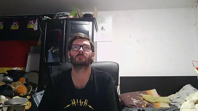 Snapshot of Die-geile-Sau chatting on July 2026 07:44:02 PM Die-geile-Sau online show from July 2026 07:44:02 PM
