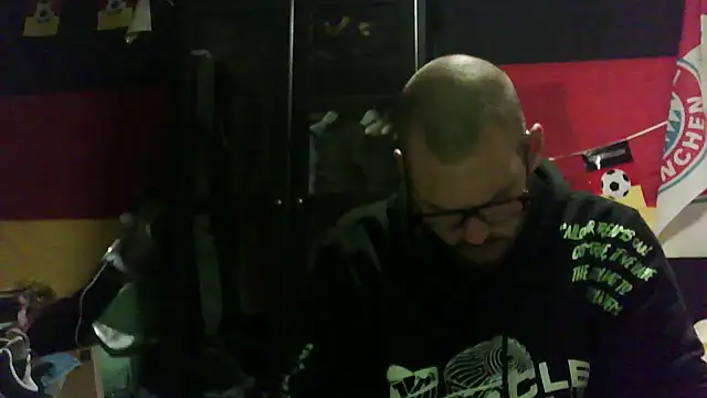 Snapshot of Die-geile-Sau chatting on September 2025 07:09:01 PM Die-geile-Sau online show from September 2025 07:09:01 PM