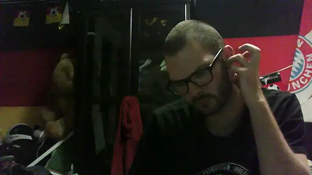 Die-geile-Sau online show from November 2025 08:12:01 PM