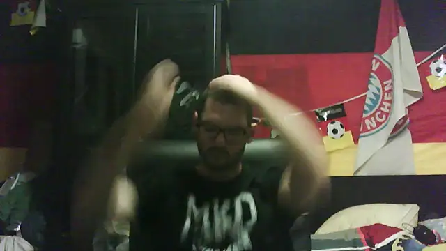 Die-geile-Sau online show from November 2025 08:12:01 PM