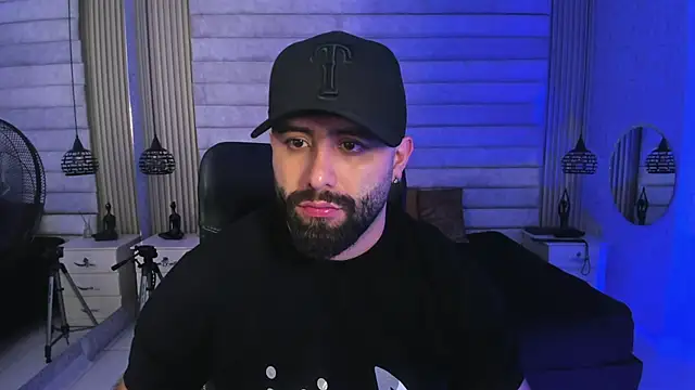 Snapshot of jhon_bear03 chatting on May 2026 11:24:02 AM jhon bear03 online show from May 2026 11:24:02 AM