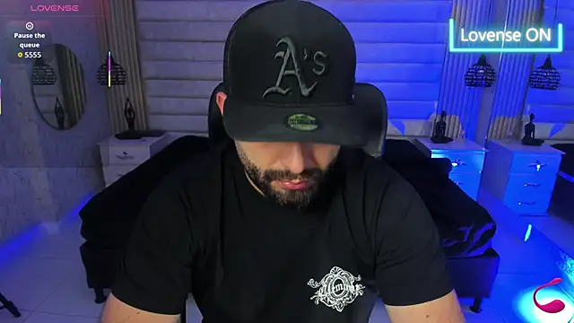 jhon bear03 online show from February 2026 11:22:02 AM