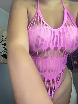 Vanesa novvoa online show from March 2026 08:41:02 PM