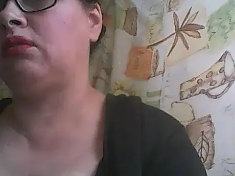 Snapshot of deluxpussy chatting on October 2025 06:36:02 AM deluxpussy online show from October 2025 06:36:02 AM