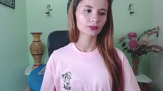 Sofia Franco  online show from September 2025 06:59:01 PM