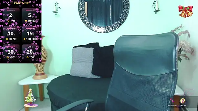 Sofia Franco  online show from November 2025 07:25:02 PM