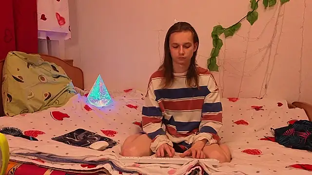 Frank Fraer online show from March 2026 07:42:01 PM