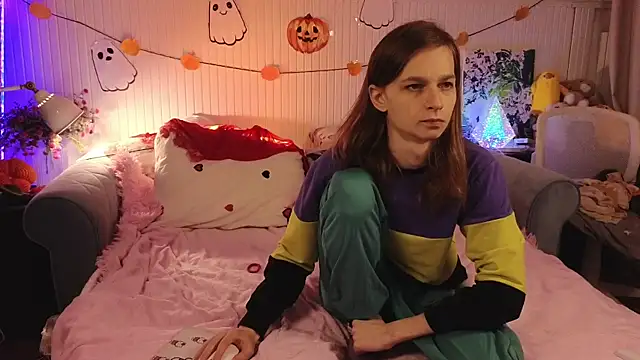 Frank Fraer online show from October 2025 04:06:02 PM