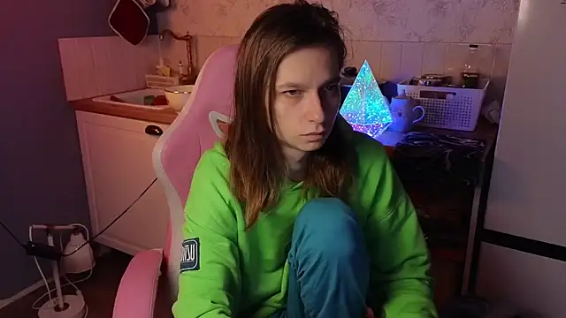 Frank Fraer online show from October 2025 05:03:02 PM