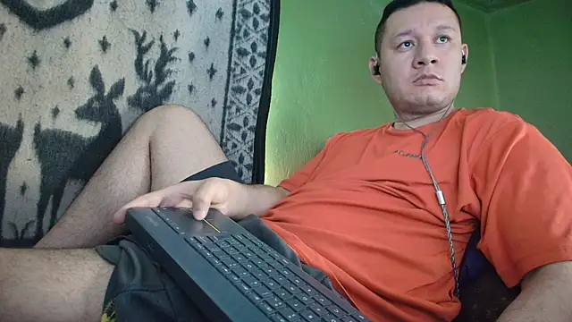 sweet cock28 online show from April 2026 03:16:02 PM