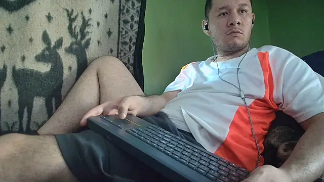 Snapshot of sweet_cock28 chatting on June 2026 03:18:02 PM sweet cock28 online show from June 2026 03:18:02 PM