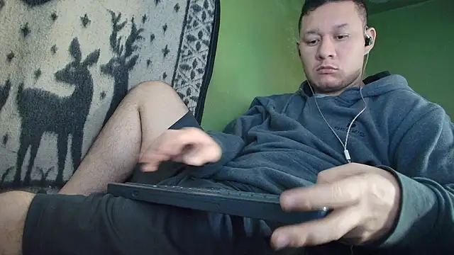 sweet cock28 online show from March 2026 03:35:02 PM