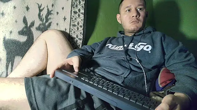 Snapshot of sweet_cock28 chatting on June 2026 03:26:01 AM sweet cock28 online show from June 2026 03:26:01 AM