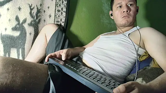 Snapshot of sweet_cock28 chatting on June 2026 03:06:02 AM sweet cock28 online show from June 2026 03:06:02 AM