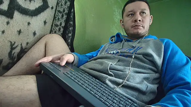 sweet cock28 online show from November 2025 03:45:01 PM