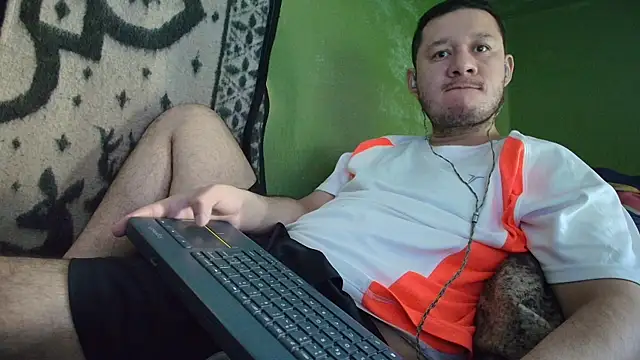 sweet cock28 online show from October 2025 02:28:01 PM