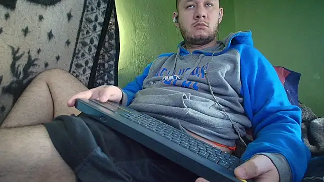 Snapshot of sweet_cock28 chatting on September 2025 02:28:01 PM sweet cock28 online show from September 2025 02:28:01 PM