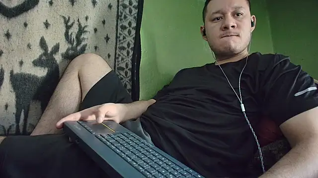 sweet cock28 online show from April 2026 03:16:01 PM