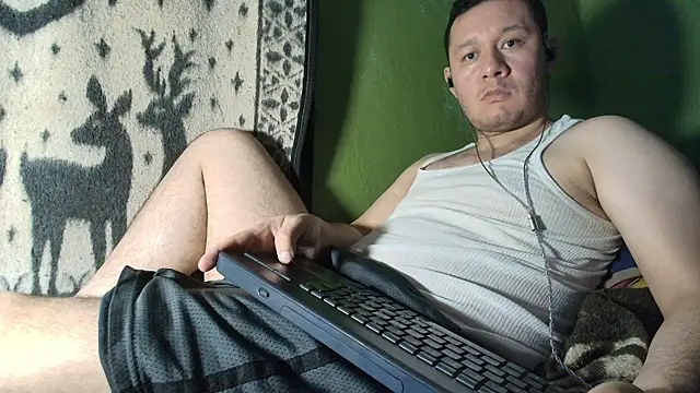 Snapshot of sweet_cock28 chatting on April 2026 02:40:02 AM sweet cock28 online show from April 2026 02:40:02 AM