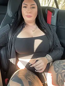 Mia-Bremer online show from March 2026 12:35:02 PM