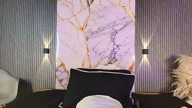 big tits in your face online show from April 2026 08:12:01 PM