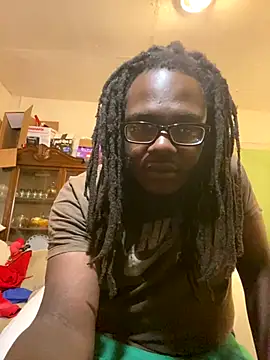 Snapshot of 4SideJoe chatting on November 2025 02:05:02 AM 4SideJoe online show from November 2025 02:05:02 AM