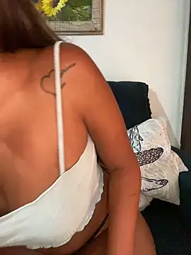 Snapshot of fenixgre chatting on January 2025 08:45:01 PM fenixgre online show from January 2025 08:45:01 PM