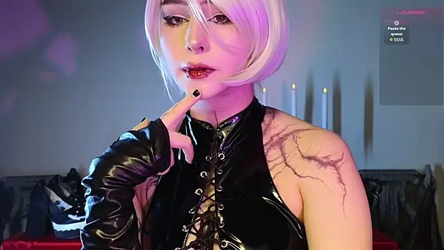 ghot1c graceeee online show from November 2025 02:45:02 PM